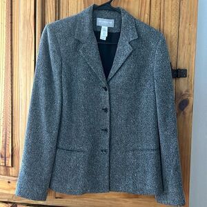 ***** 5 for $25 Liz Claiborne Black and White Tweed Blazer
